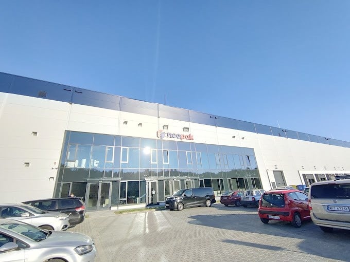 NEOPAK Bâtiment à Wolica – vue extérieure