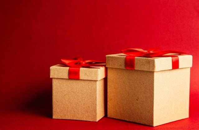 Concevoir vos propres boîtes cadeaux : neuf formes pratiques
