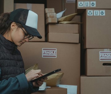 Calculer le poids d’un carton et le contrôler correctement