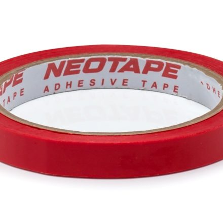 Bande pour sceller les sacs en feuilles NEOTAPE 12 mm x 60 m rouge
